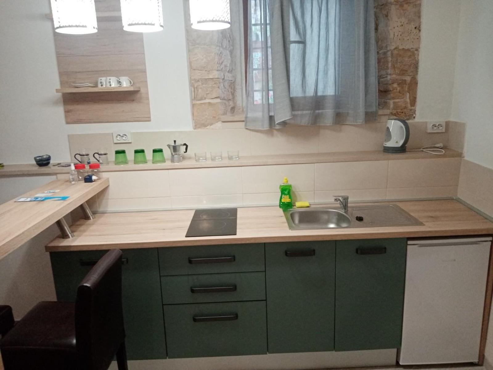Apartment Elena Бале Стая снимка